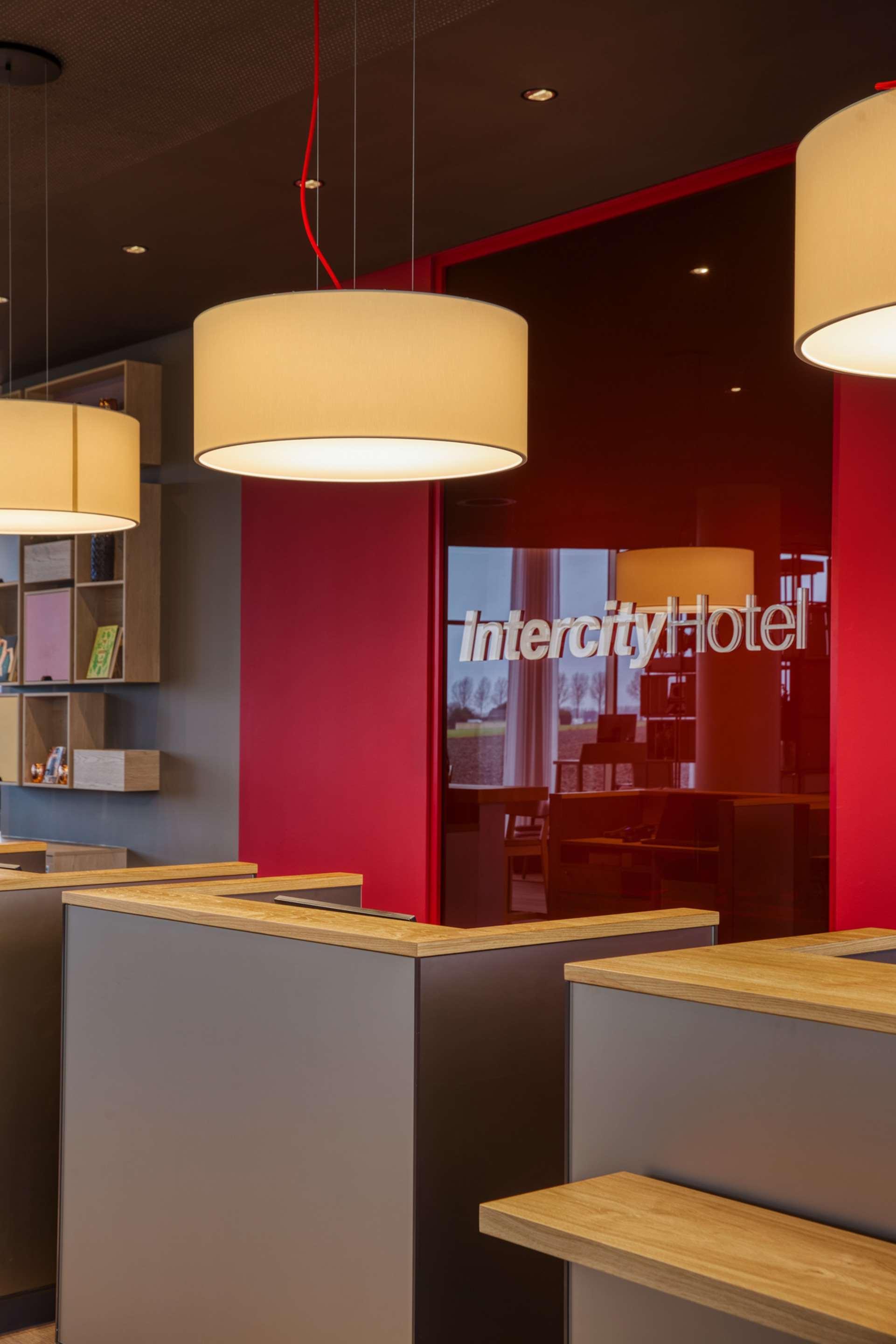 Hotel Intercityhotel Amsterdam Schiphol Airport 4*